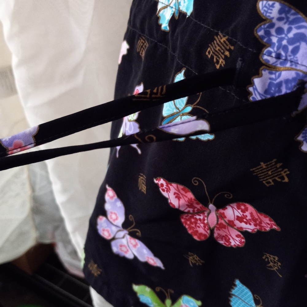 Scrub top